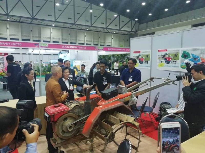 รถไถบังคับวิทยุ