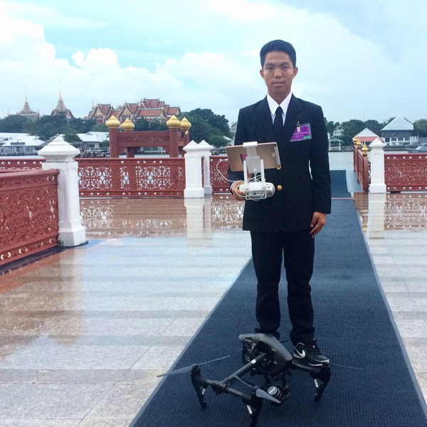 หม่อง ทองดี