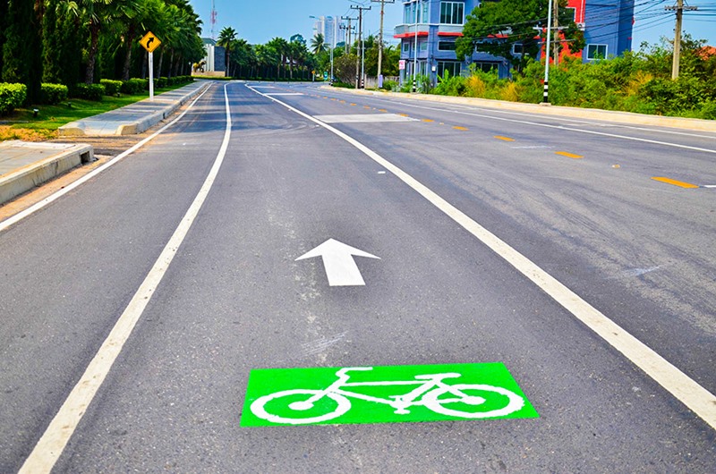 ถนนเชื่อมชลบุรี พัทยา