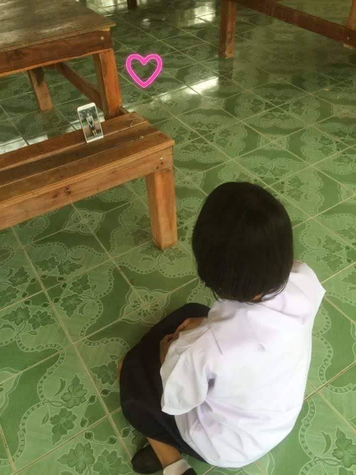 เด็กถูกแม่ทิ้ง