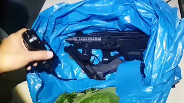 ปืนลั่น