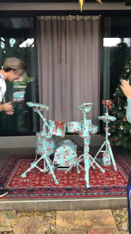 ของขวัญสำหรับมือกลอง