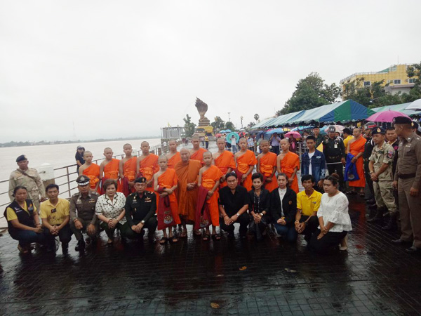 ทีมหมูป่าร่วมลอยอังคารจ่าแซม