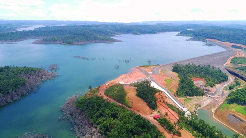 เขื่อนแตกที่ลาว