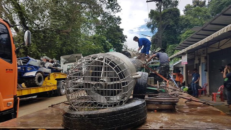 ทีมสูบน้ำถ้ำหลวง