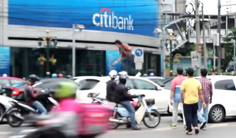 คลิปฟรีรันนิ่ง