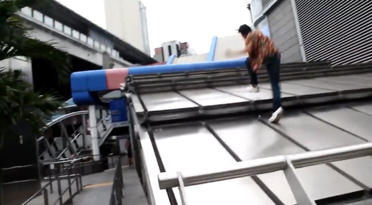 คลิปฟรีรันนิ่ง