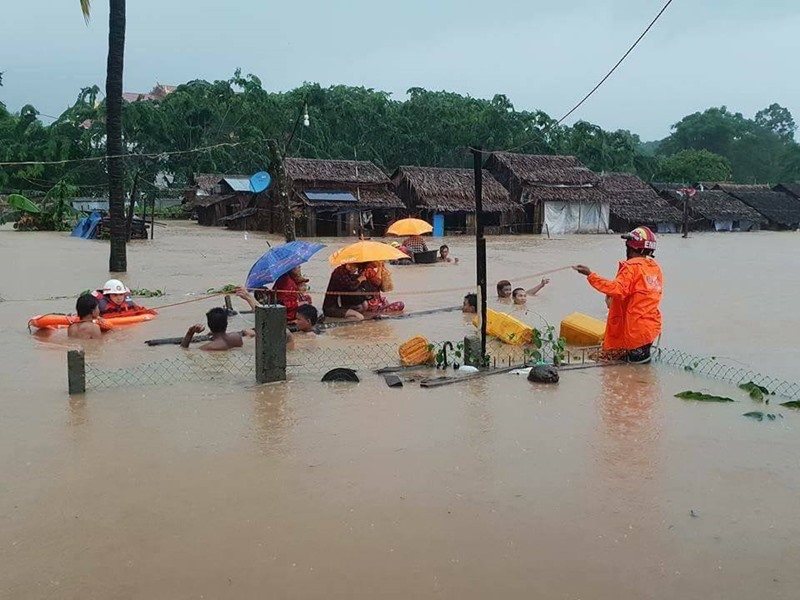 น้ำท่วม แผ่นดินไหวเมียนมา