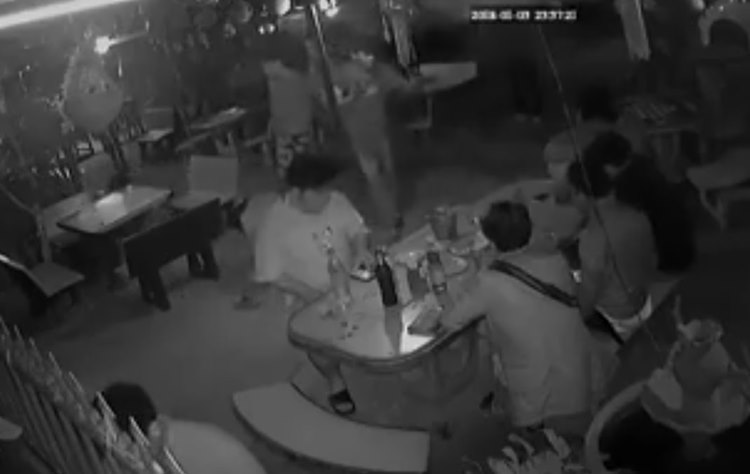 คนทะเลาะกัน