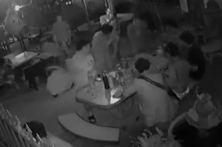 คนทะเลาะกัน