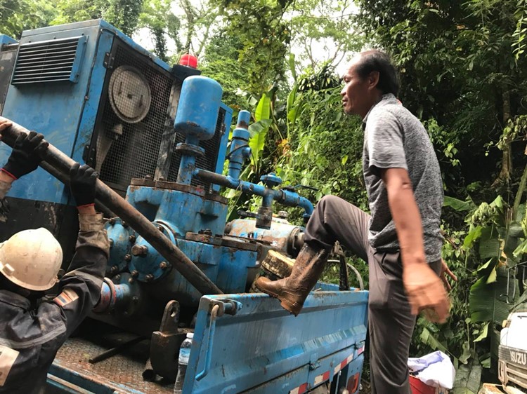 เด็กติดถ้ำหลวง