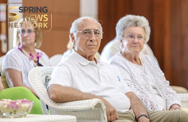 ทายาทแฝดสยาม อิน จัน 