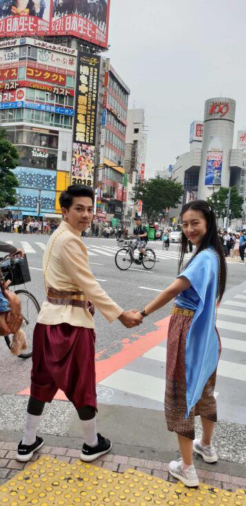 ก๊วนออเจ้า สวมชุดไทยเที่ยวญี่ปุ่น
