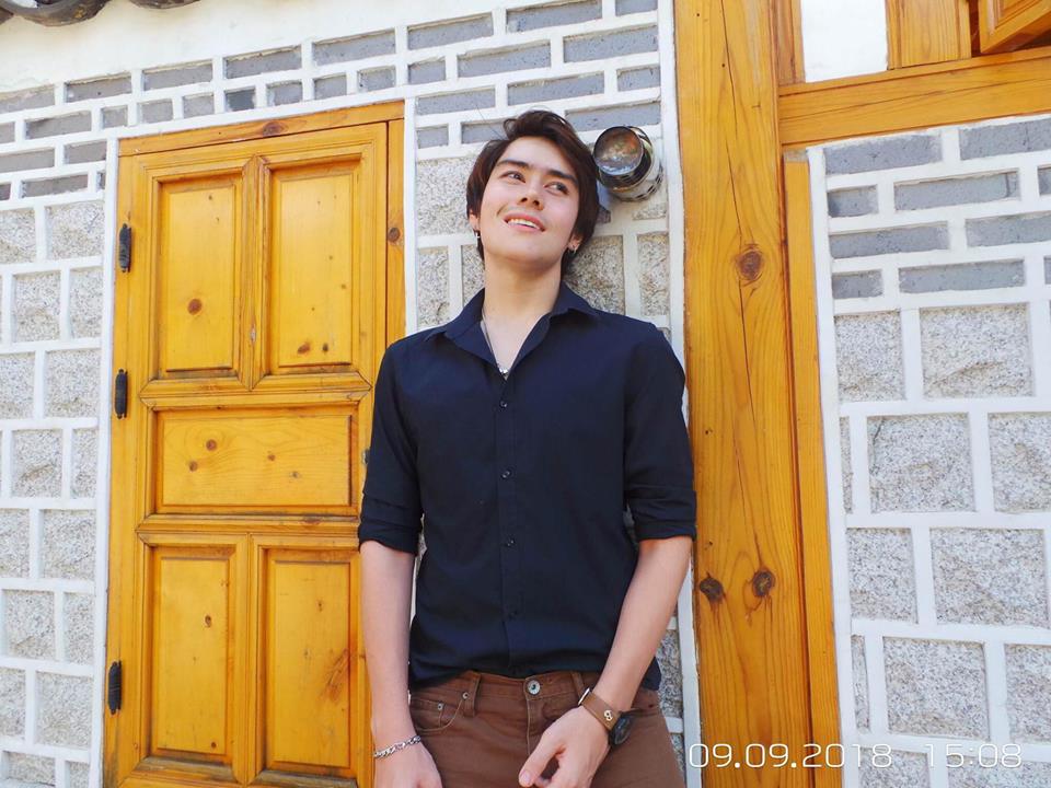 บ๊อบบี้ เอลลิส  Let Me In 4