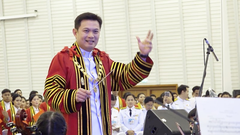 อาจารย์พี่เอ้ ศจ. ดร.สุชัชวีร์ สุวรรณสวัสดิ์