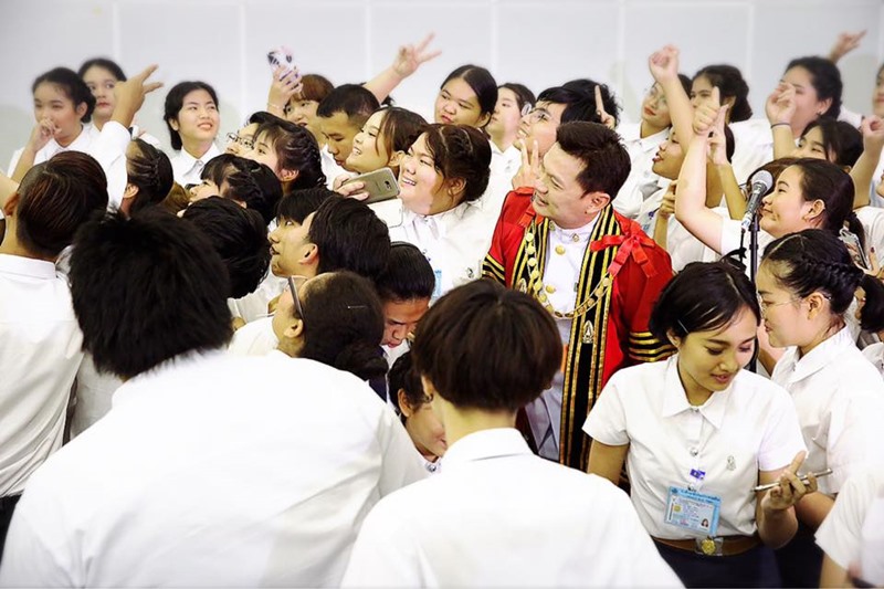 อาจารย์พี่เอ้ ศจ. ดร.สุชัชวีร์ สุวรรณสวัสดิ์