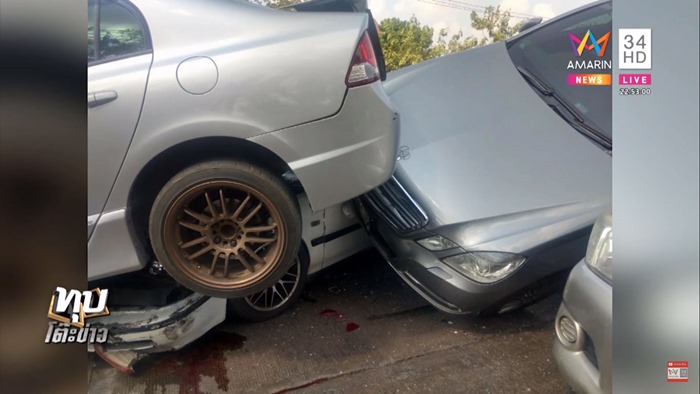 สิบล้อชนท้ายรถติดไฟแดง8คันรวด