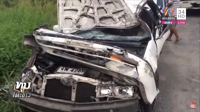 สิบล้อชนท้ายรถติดไฟแดง8คันรวด