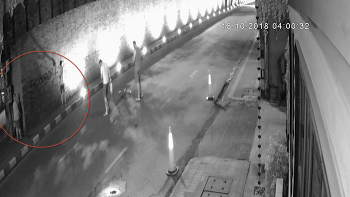 หนุ่มอังกฤษพ่นสีกำแพงเชียงใหม่