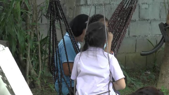 ดราม่าถักเปีย พี่ ม.2 รุมทำร้ายเด็ก ป.4