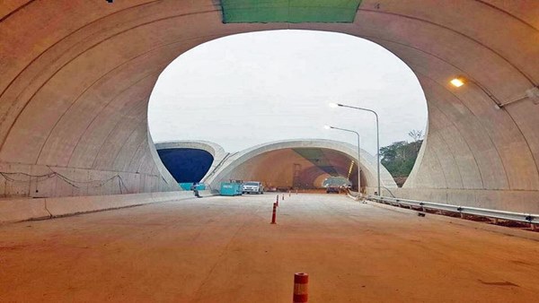 อุโมงค์เชื่อมผืนป่าเขาใหญ่-ทับลาน