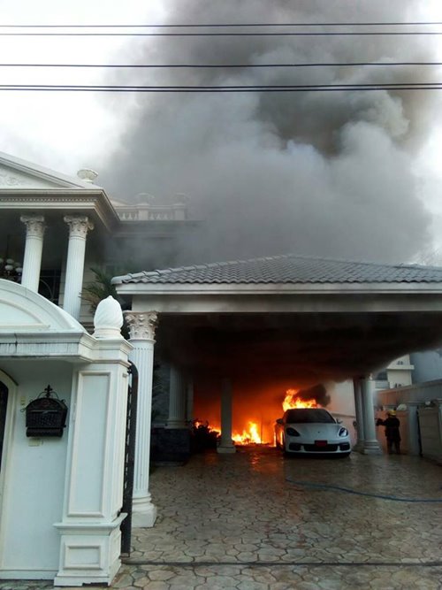 ไฟไหม้บ้านเจ้าของตราสมอ