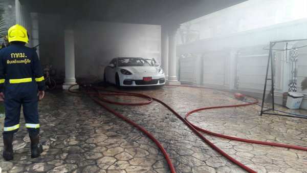 ไฟไหม้บ้านเจ้าของตราสมอ