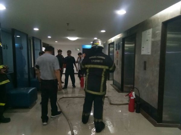 ลิฟท์ตก