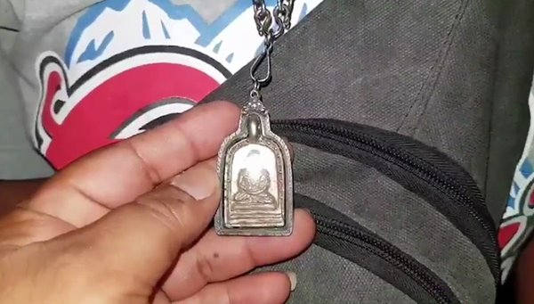 รถพ่วงชนรถเก๋ง