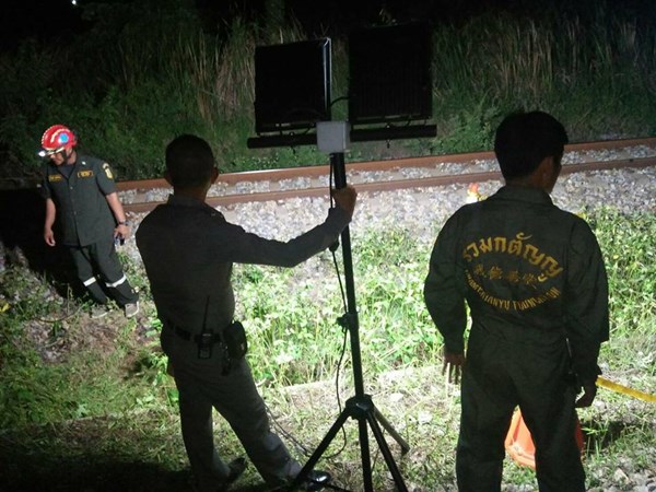 นักโทษกระโดดรถไฟ