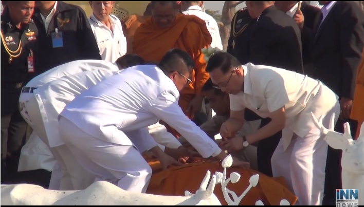 หลวงพ่อคูณ