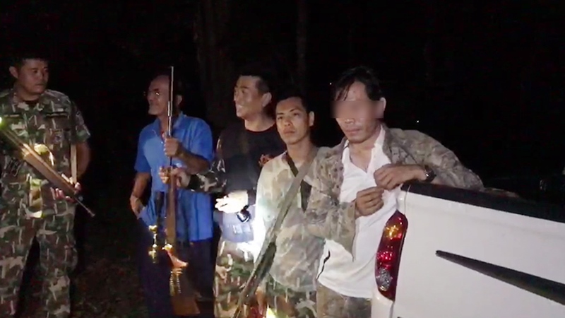 ลักลอบล่าสัตว์