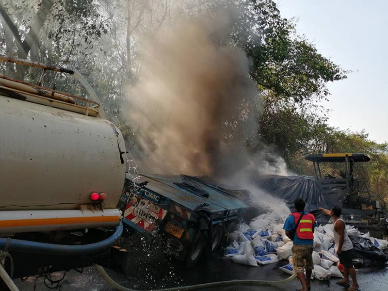 รถบรรทุกเบรกแตก