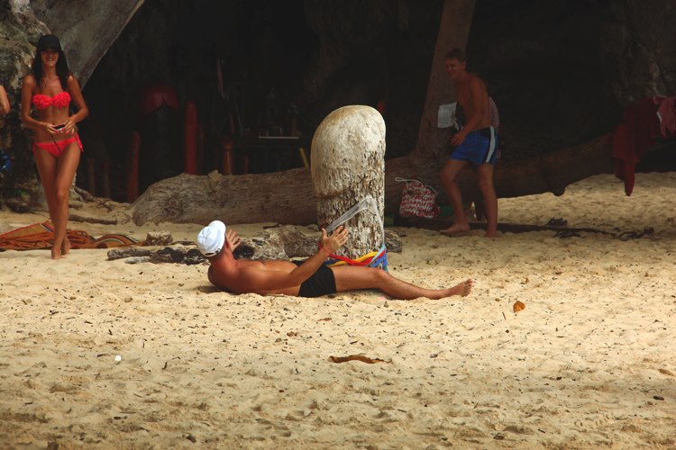 เซ็กซ์ทอยในถ้ำ จ.กระบี่