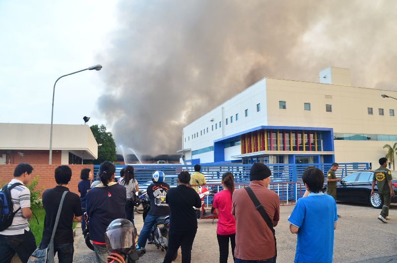 ไฟไหม้โรงงาน SVI