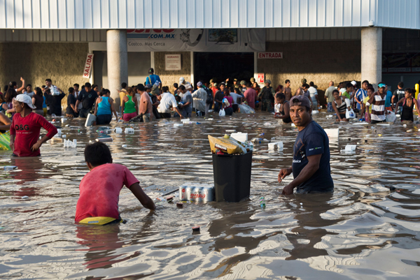  เม็กซิโกน้ำท่วมหนักหลังพายุฝนกระหน่ำ 3 วันติด