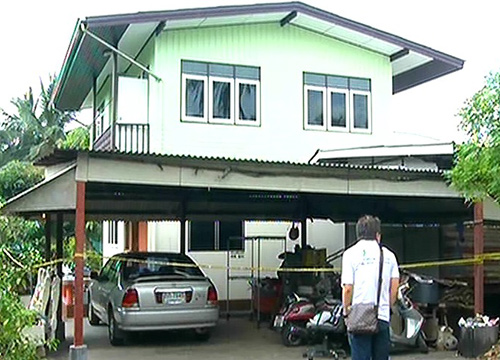 ฆ่ายกครัวตำรวจ