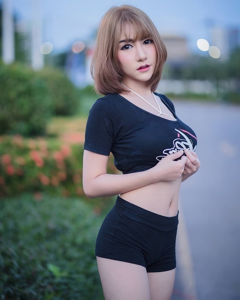 พริตตี้ ลัลลาเบล