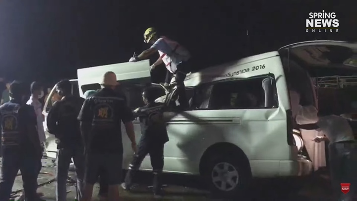 รถตู้สระแก้วหลับในชนรถพ่วง