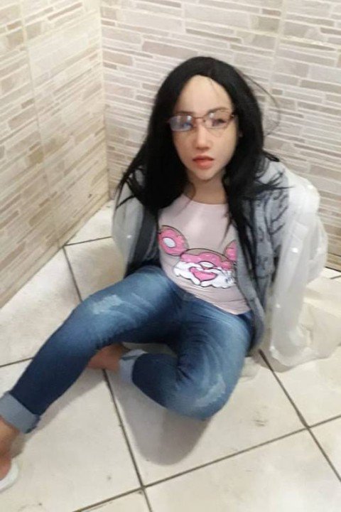 ปลอมตัวหนีคุก