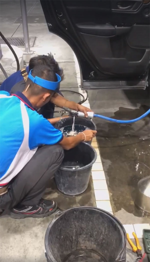 เด็กปั๊มเติมน้ำมันผิด