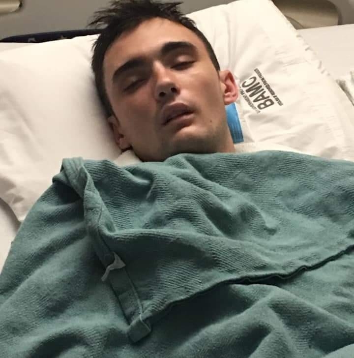 ทหารขาขาด