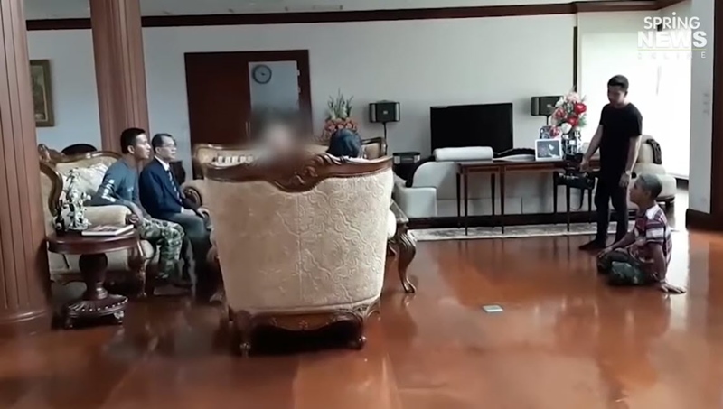 ทหารบุกบ้านไฮโซบี พิมพ์นรี