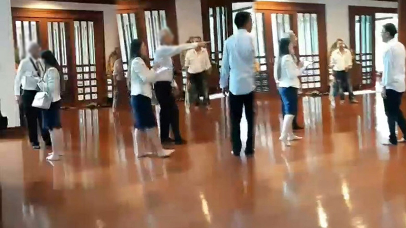 ทหารบุกบ้านไฮโซบี พิมพ์นรี