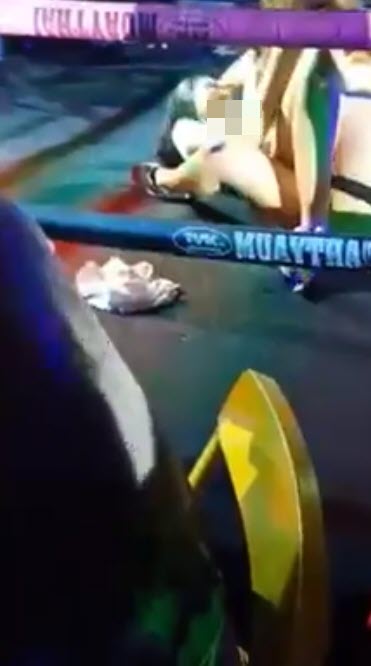 คลิปสาวเปลือยเต้นยั่วบนเวทีมวย