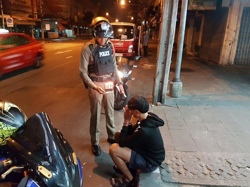 ตำรวจเซอร์ไพรส์วันเกิด