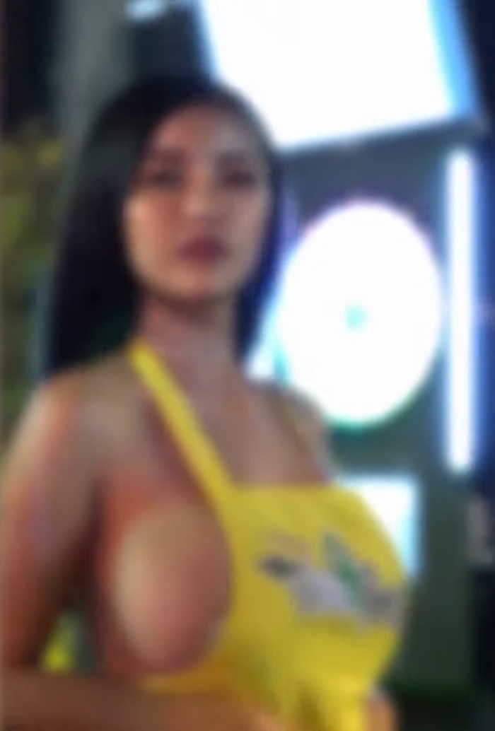 สาวเสิร์ฟโนบรา