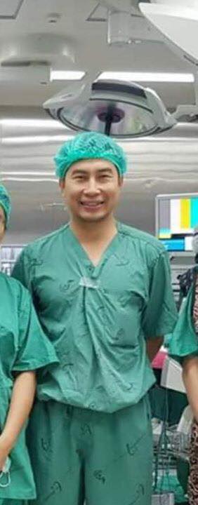 หมอช่วยคนไข้