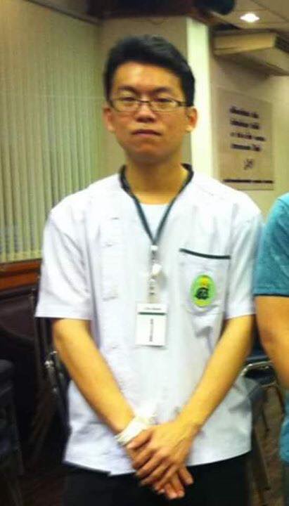 หมอช่วยคนไข้