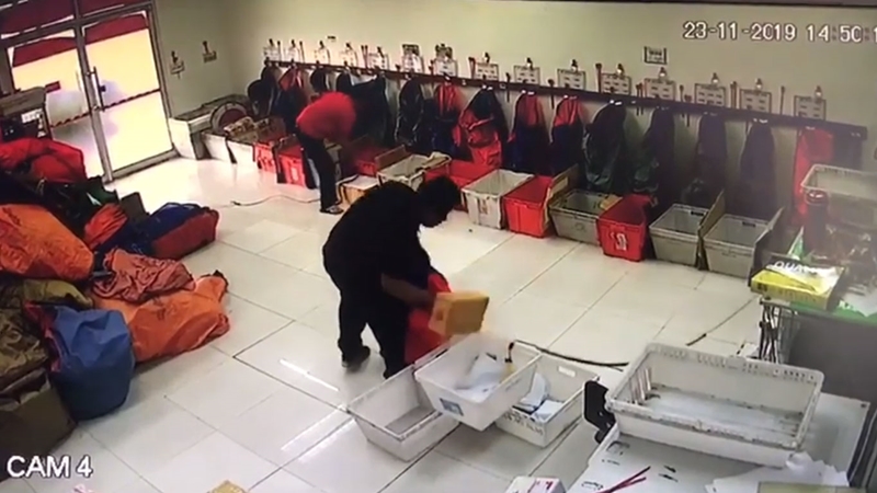 ไปรษณีย์ไทยฉาว